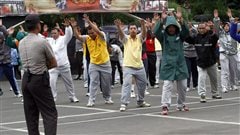 Des policiers de Jakarta Des policiers de Jakarta
