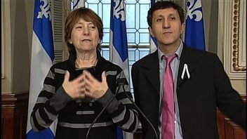 Françoise David et Amir Khadir font le bilan de la session parlementaire qui s'achève. Françoise David et Amir Khadir font le bilan de la session parlementaire qui s'achève.