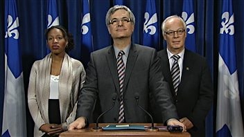 Jean-Marc Fournier en compagnie des députés Yolande James et Robert Dutil Jean-Marc Fournier en compagnie des députés Yolande James et Robert Dutil