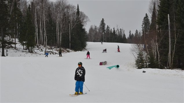 Ouverture de la saision de ski au Mont Vidéo Ouverture de la saision de ski au Mont Vidéo