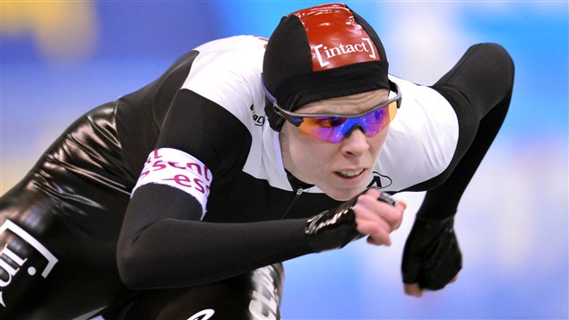 Christine Nesbitt pendant le 1000 m de la Coupe du monde de Nagano, au Japon Christine Nesbitt pendant le 1000 m de la Coupe du monde de Nagano, au Japon