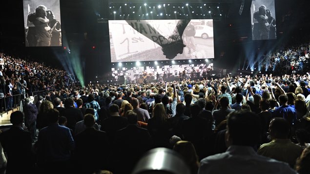 Le groupe Pink Floyd durant le concert-bénéfice au profit des victimes de la tempête Sandy. Le groupe Pink Floyd durant le concert-bénéfice au profit des victimes de la tempête Sandy.