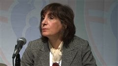 Le Dr Silvana Trifiro, spécialiste en maladies infectieuses à Santa Cabrini Le Dr Silvana Trifiro, spécialiste en maladies infectieuses à Santa Cabrini