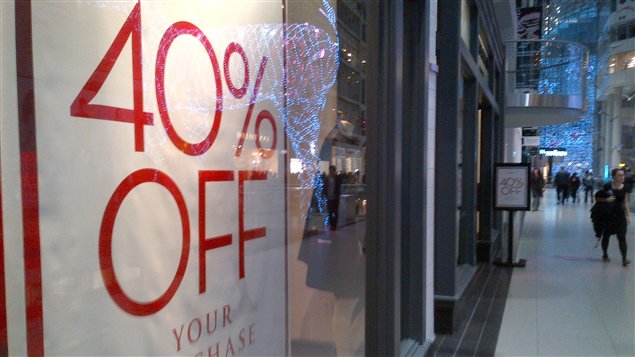 Rabais de 40%. Rabais de 40%.