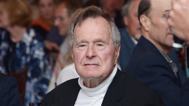 George H.W. Bush le 12 juin 2012 George H.W. Bush le 12 juin 2012