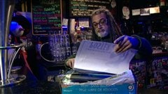 Eugene Haslon est propriétaire d'une boîte de nuit à Ottawa Eugene Haslon est propriétaire d'une boîte de nuit à Ottawa