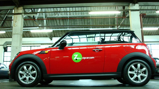 Un véhicule de la flotte de l'entreprise de partage de voitures Zipcar. Un véhicule de la flotte de l'entreprise de partage de voitures Zipcar.