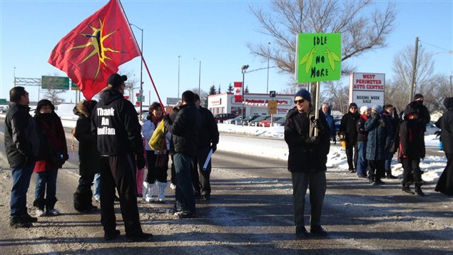 Idle No More avenue Portage blocus Idle No More avenue Portage blocus