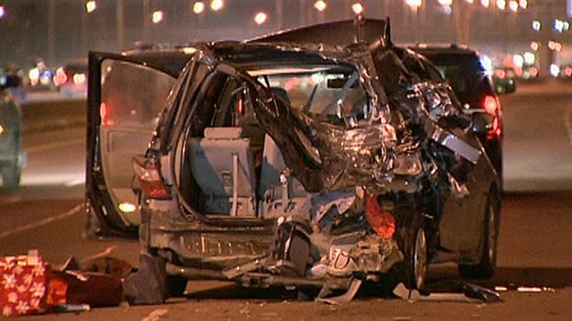 La police recherche le conducteur du Hummer impliqué dans la collision qui a tué un garçon de sept ans. La police recherche le conducteur du Hummer impliqué dans la collision qui a tué un garçon de sept ans.