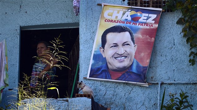 Une affiche du président Hugo Chavez à Caracas Une affiche du président Hugo Chavez à Caracas