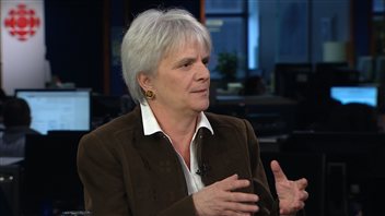 La porte-parole de l'opposition officielle fédérale en matière d'Affaires étrangères, Hélène Laverdière La porte-parole de l'opposition officielle fédérale en matière d'Affaires étrangères, Hélène Laverdière