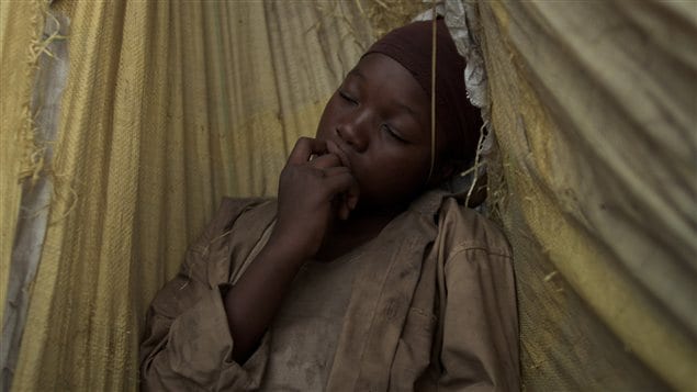 Komona (Rachel Mwanza) Komona (Rachel Mwanza)