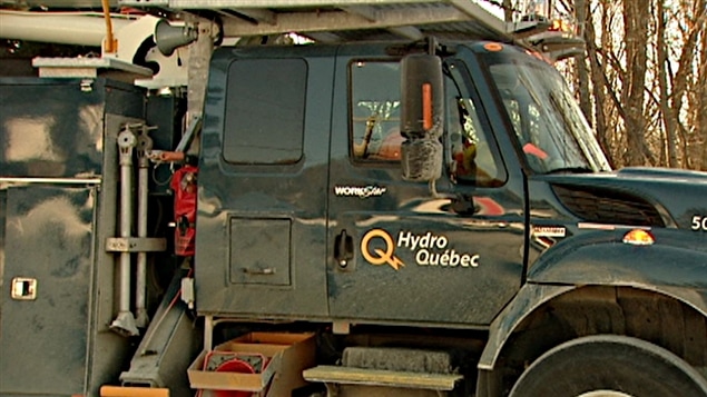 Un camion d'Hydro-Québec. Un camion d'Hydro-Québec.