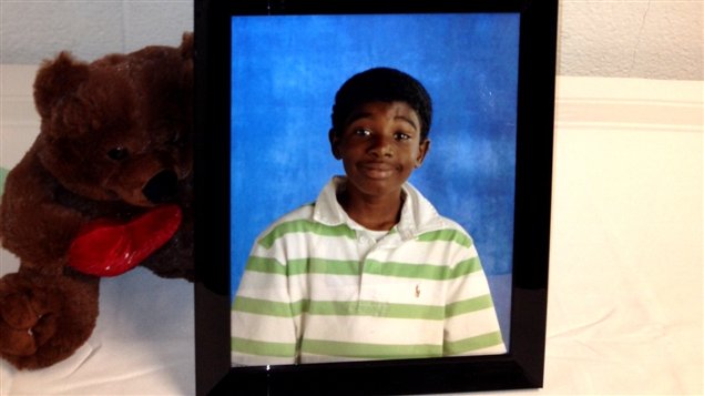 La photo de Kesean Williams sur une table commémorative à l'école Winston Churchill. La photo de Kesean Williams sur une table commémorative à l'école Winston Churchill.
