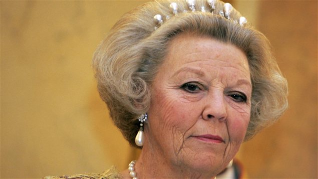 La reine Beatrix des Pays-Bas le 30 octobre 2006. La reine Beatrix des Pays-Bas le 30 octobre 2006.