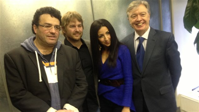 Alan Côté, membre du conseil d’administration du CALQ, Guillaume Déziel, gérant du groupe Misteur Valaire, la chanteuse Lynda Thalie et Yvan Gauthier, directeur du CALQ, participeront au forum. Alan Côté, membre du conseil d’administration du CALQ, Guillaume Déziel, gérant du groupe Misteur Valaire, la chanteuse Lynda Thalie et Yvan Gauthier, directeur du CALQ, participeront au forum.