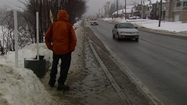Voici l'un des arrêts de la rue Saint-Louis jugé dangereux par un citoyen de Gatineau. Voici l'un des arrêts de la rue Saint-Louis jugé dangereux par un citoyen de Gatineau.