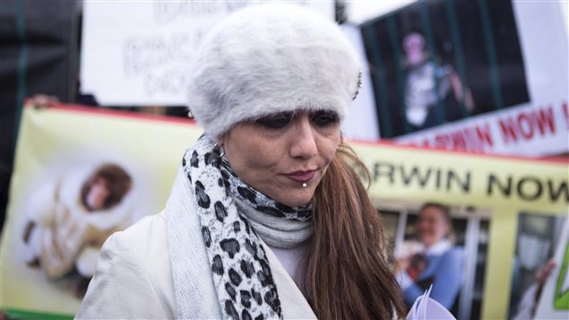 L'ex-propriétaire du singe Darwin, Yasmin Nakhuda L'ex-propriétaire du singe Darwin, Yasmin Nakhuda
