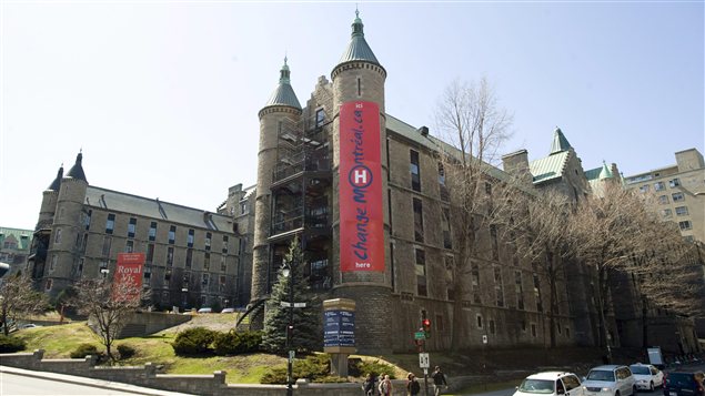 L'hôpital Royal Victoria, affilié au CUSM, où l'opération a eu lieu. L'hôpital Royal Victoria, affilié au CUSM, où l'opération a eu lieu.