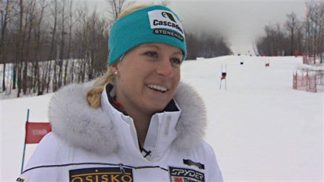 La skieuse sherbrookoise Ève Routhier La skieuse sherbrookoise Ève Routhier