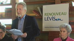 Le chef intérimaire de Renouveau Lévis, Gaston Cadrin Le chef intérimaire de Renouveau Lévis, Gaston Cadrin