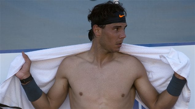 Rafael Nadal lors de son retour au jeu au Chili. Rafael Nadal lors de son retour au jeu au Chili.