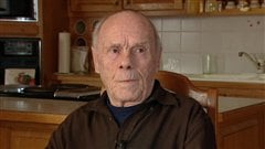 Bernard Desjardins, ancien surveillant du réseau d'aqueduc de la Coopérative d'aqueduc St-François Bernard Desjardins, ancien surveillant du réseau d'aqueduc de la Coopérative d'aqueduc St-François