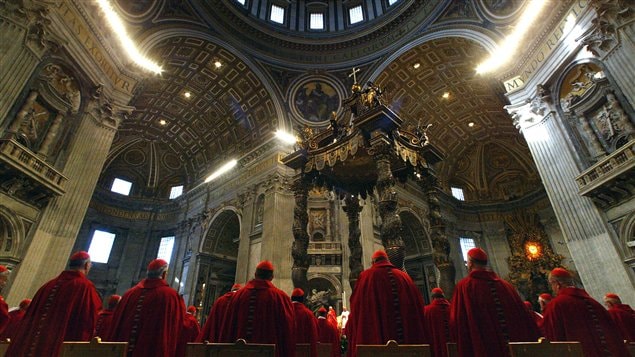 Des cardinaux réunis en conclave au Vatican. Des cardinaux réunis en conclave au Vatican.