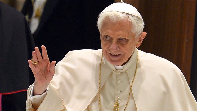 Le pape à son arrivée à son audience hebdomadaire au Vatican le 6 février 2013 Le pape à son arrivée à son audience hebdomadaire au Vatican le 6 février 2013