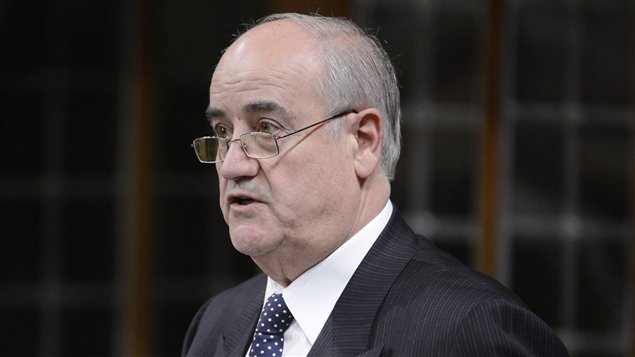 Le ministre canadien de la Coopération internationale, Julian Fantino, en Chambre, le 11 février. Le ministre canadien de la Coopération internationale, Julian Fantino, en Chambre, le 11 février.