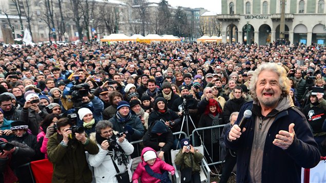 L'humoriste devenu politicien Beppe Grillo à Bergame, en Italie L'humoriste devenu politicien Beppe Grillo à Bergame, en Italie
