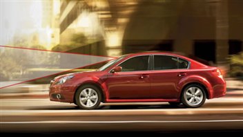 Le système EyeSight est offert en option sur les Outback, Legacy et Forester. Le système EyeSight est offert en option sur les Outback, Legacy et Forester.