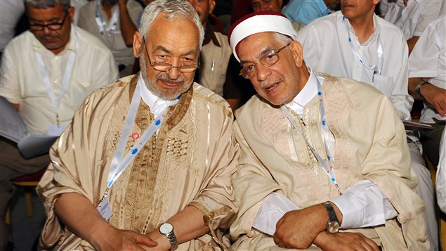 Rached Ghennouchi, le président d'Ennahda (à gauche), et Abdelfattah Mourou, vice-président du parti (à droite) lors du congrès du parti le 15 juillet 2012. Rached Ghennouchi, le président d'Ennahda (à gauche), et Abdelfattah Mourou, vice-président du parti (à droite) lors du congrès du parti le 15 juillet 2012.
