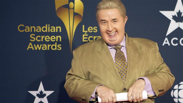 Difficile de reconnaître Martin Short sur le tapis rouge ? Difficile de reconnaître Martin Short sur le tapis rouge ?