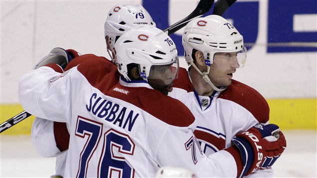 Subban, Ryder et Markov célèbrent un but du Canadien. Subban, Ryder et Markov célèbrent un but du Canadien.
