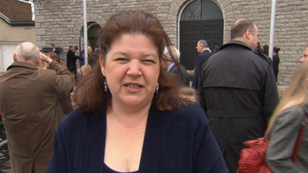 Jacqueline Fournier est ravie d'entendre les cloches sonnées dans sa nouvelle paroisse.