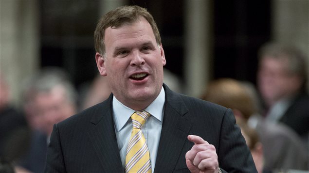 Le ministre des Affaires étrangères du Canada, John Baird Le ministre des Affaires étrangères du Canada, John Baird