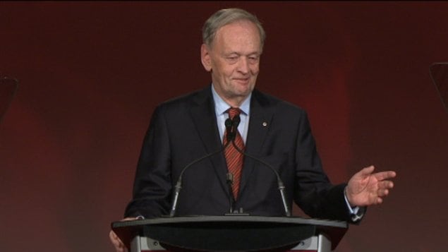 Jean Chrétien a prononcé un discours lors du congrès à la direction du PLC à Ottawa. Jean Chrétien a prononcé un discours lors du congrès à la direction du PLC à Ottawa.