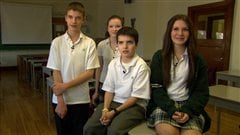 Des étudiants du Collège Durocher Saint-Lambert Des étudiants du Collège Durocher Saint-Lambert