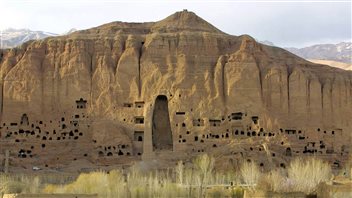 L'emplacement des Boudhas de Bamiyan, qui ont été détruits par les talibans. L'emplacement des Boudhas de Bamiyan, qui ont été détruits par les talibans.