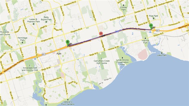L'autoroute 401 a été fermée entre les rues Salem et Brock. L'accident s'est produit à hauteur de Lake Ridge Road. L'autoroute 401 a été fermée entre les rues Salem et Brock. L'accident s'est produit à hauteur de Lake Ridge Road.
