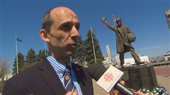 Le ministre des Anciens Combattants Steven Blaney Le ministre des Anciens Combattants Steven Blaney