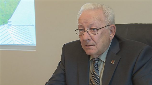 Le maire de Sainte-Brigitte-de-Laval, Gilbert Thomassin Le maire de Sainte-Brigitte-de-Laval, Gilbert Thomassin