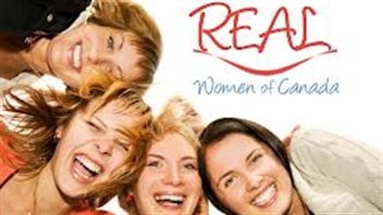 Le groupe conservateur REAL Women of Canada dénonce les propos de John Baird sur les droits des gais. Le groupe conservateur REAL Women of Canada dénonce les propos de John Baird sur les droits des gais.