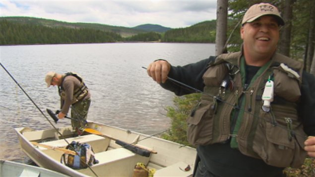La combinaison pour la chasse et la pêche acheter à Internet le magasin