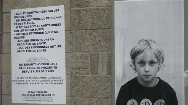 Affiche dénonçant la situation Affiche dénonçant la situation
