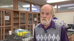 Le professeur en salubrité des aliments Rick Holley, de l'Université du Manitoba, en décembre 2013. Le professeur en salubrité des aliments Rick Holley, de l'Université du Manitoba, en décembre 2013.