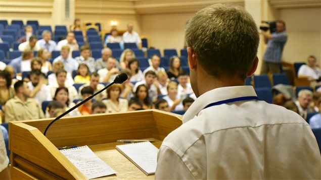 Salle de cour dans une université Salle de cour dans une université
