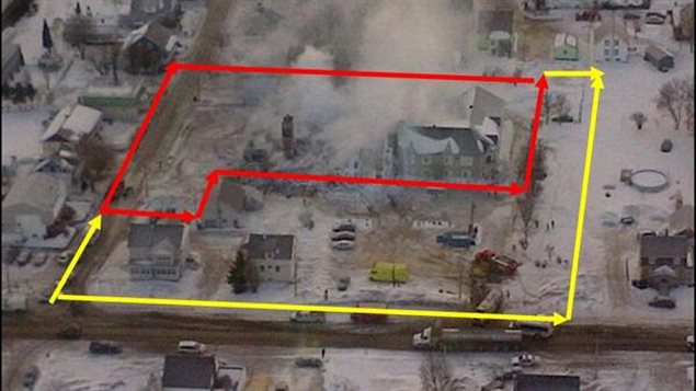 Le double périmètre de sécurité établi par la SQ à L'Isle-Verte Le double périmètre de sécurité établi par la SQ à L'Isle-Verte