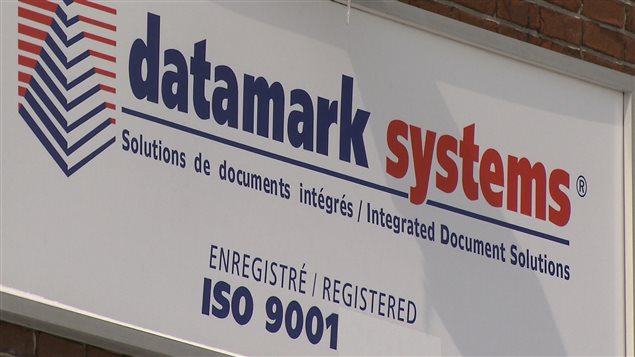 L'entreprise québécoise Datamark Systems fermera ses portes, forçant la mise à pied de 400 personnes à travers le Canada. L'entreprise québécoise Datamark Systems fermera ses portes, forçant la mise à pied de 400 personnes à travers le Canada.